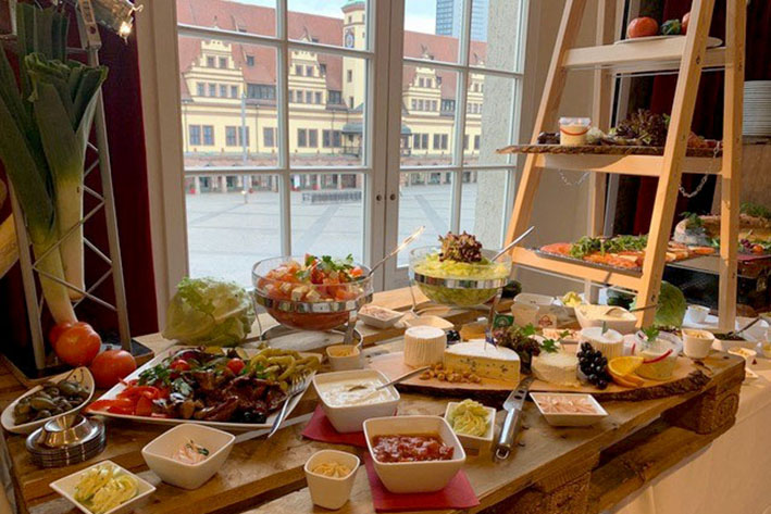 Brunch im Blauen Salon mit Ausblick auf Leipzigs Marktplatz